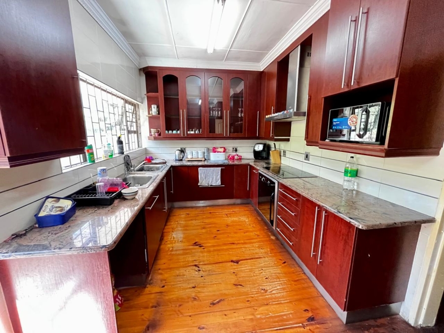 5 Bedroom Property for Sale in Nahoon Eastern Cape